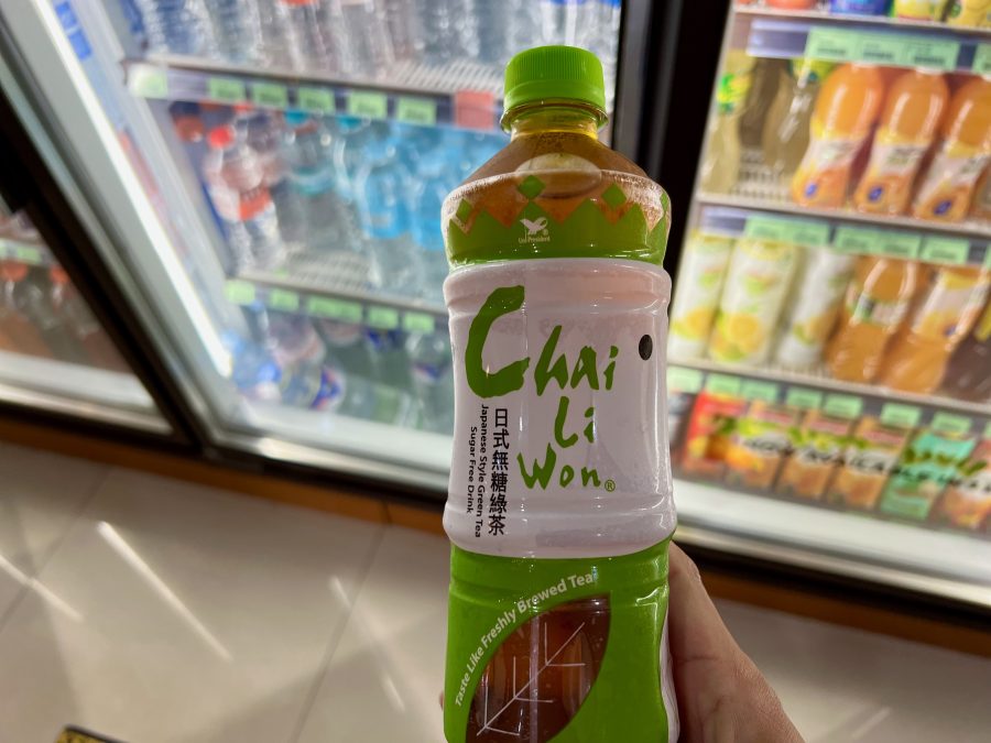 セブ島セブンイレブンのお茶