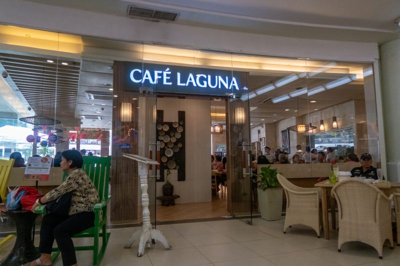 アヤラモールのCAFE LAGUNA