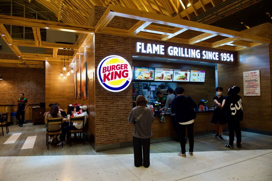 マクタン・セブ国際空港のターミナル2のレストラン