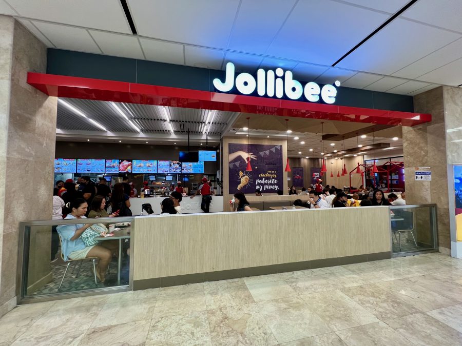 ジョリビー (Jollibee) - フィリピンの魂！揺るぎなき絶対王者