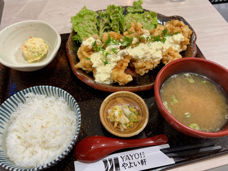 セブ島SMモールのやよい軒