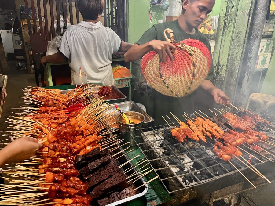 セブ島の路上BBQ