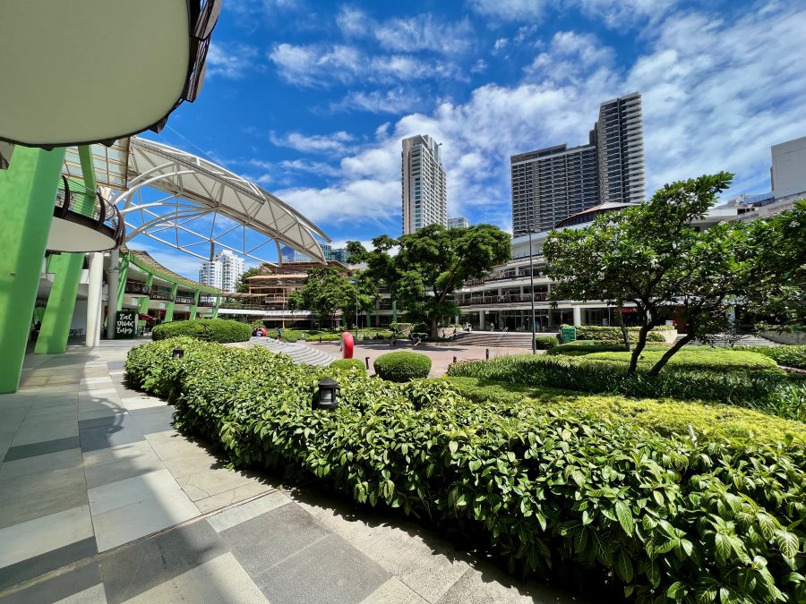 セブ島アヤラモールのThe Terraces（ザ・テラス）（屋外・中庭）